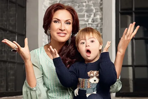 Эвелина Бледанс выложила трогательный ролик с сыном и поблагодарила поклонников Эвелина Бледанс выложила трогательный ролик с сыном и поблагодарила поклонников