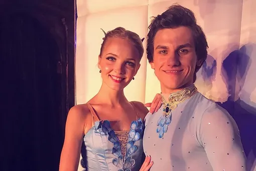 Счастливый финал трагедии Шекспира: солист балета сделал предложение «Джульетте» на сцене театра Счастливый финал трагедии Шекспира: солист балета сделал предложение «Джульетте» на сцене театра