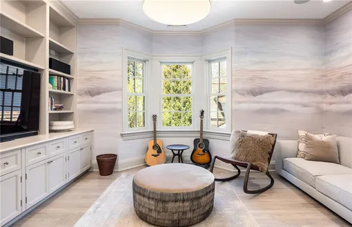 7 предметов мебели, которые мгновенно делают комнату уютнее