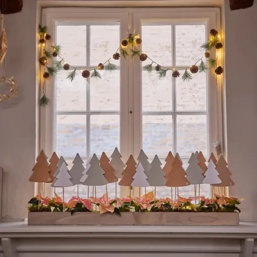 Веселье с зеленой гирляндой