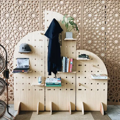 перфопанели для прихожей