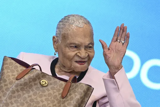 Умерла 111-летняя Виола Флетчер, пережившая пережившая расовую резню в Талсе в 1921 году Умерла 111-летняя Виола Флетчер, пережившая пережившая расовую резню в Талсе в 1921 году