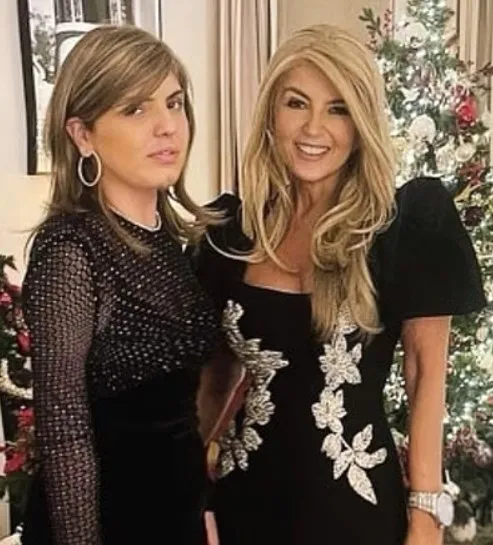 Марисса Лайму с матерью Бесси