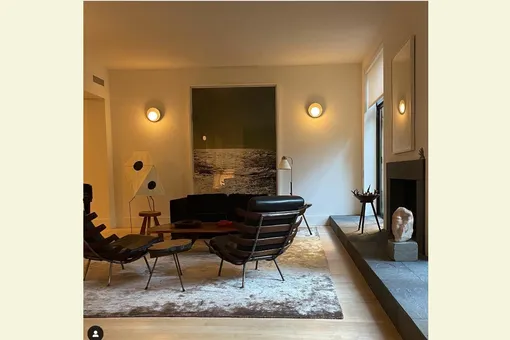 Стиль гостиной Джулианны Мур попал в тренды Стиль гостиной Джулианны Мур попал в тренды