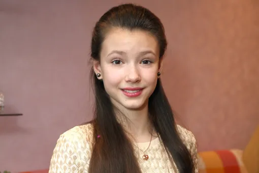 Звезда «Ворониных» Мария Ильюхина устроила фотосессию в боди из латекса Звезда «Ворониных» Мария Ильюхина устроила фотосессию в боди из латекса