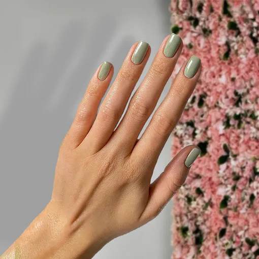 оливковый маникюр фото