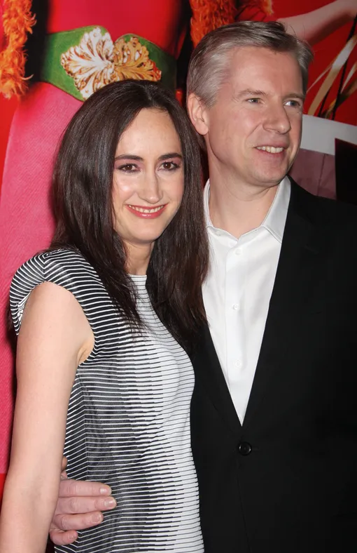 Софи Кинселла с мужем Генри Уикхемом Софи Кинселла с мужем Генри Уикхемом